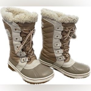 Sorel Tofino II Luxe boot